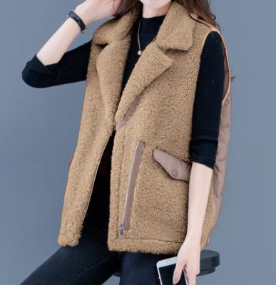 фото 1 Жилет из шерсти ягнёнка